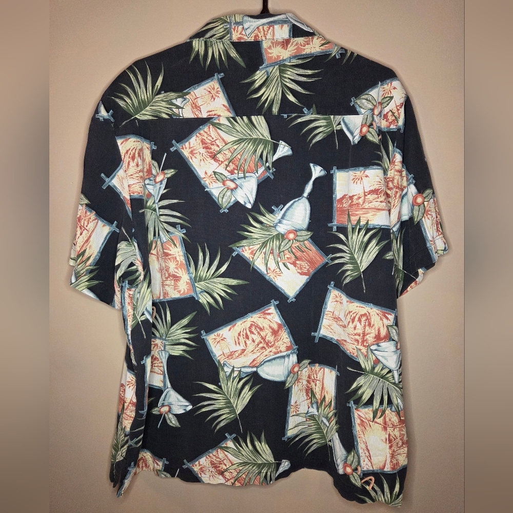 Caribbean Tropical Print Black Hawaiian Shirt Size XL/L - Picture 2 of 5